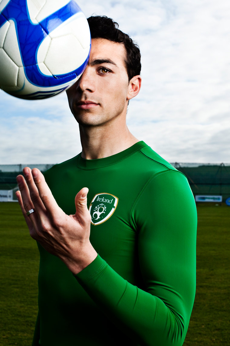 sports action photography: stephen kelly football player