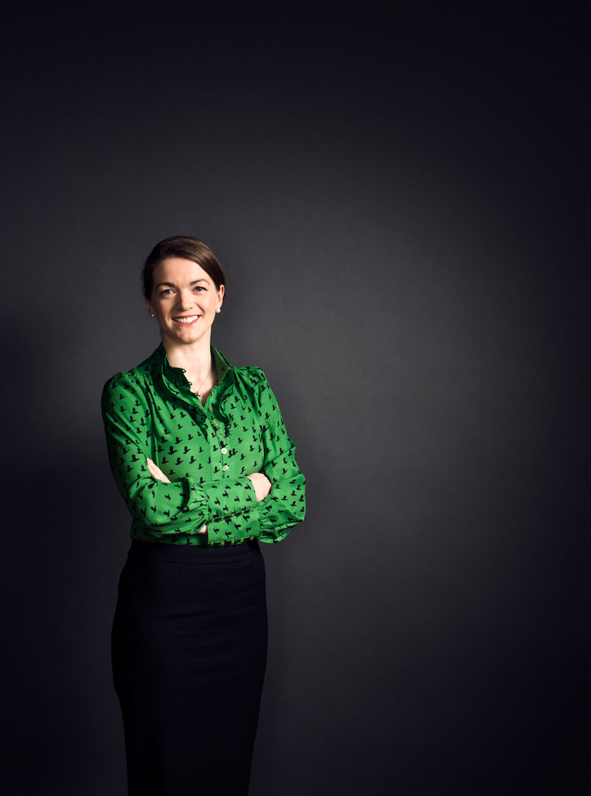 corporate portrait photography: impactfuluse of colour in portraits