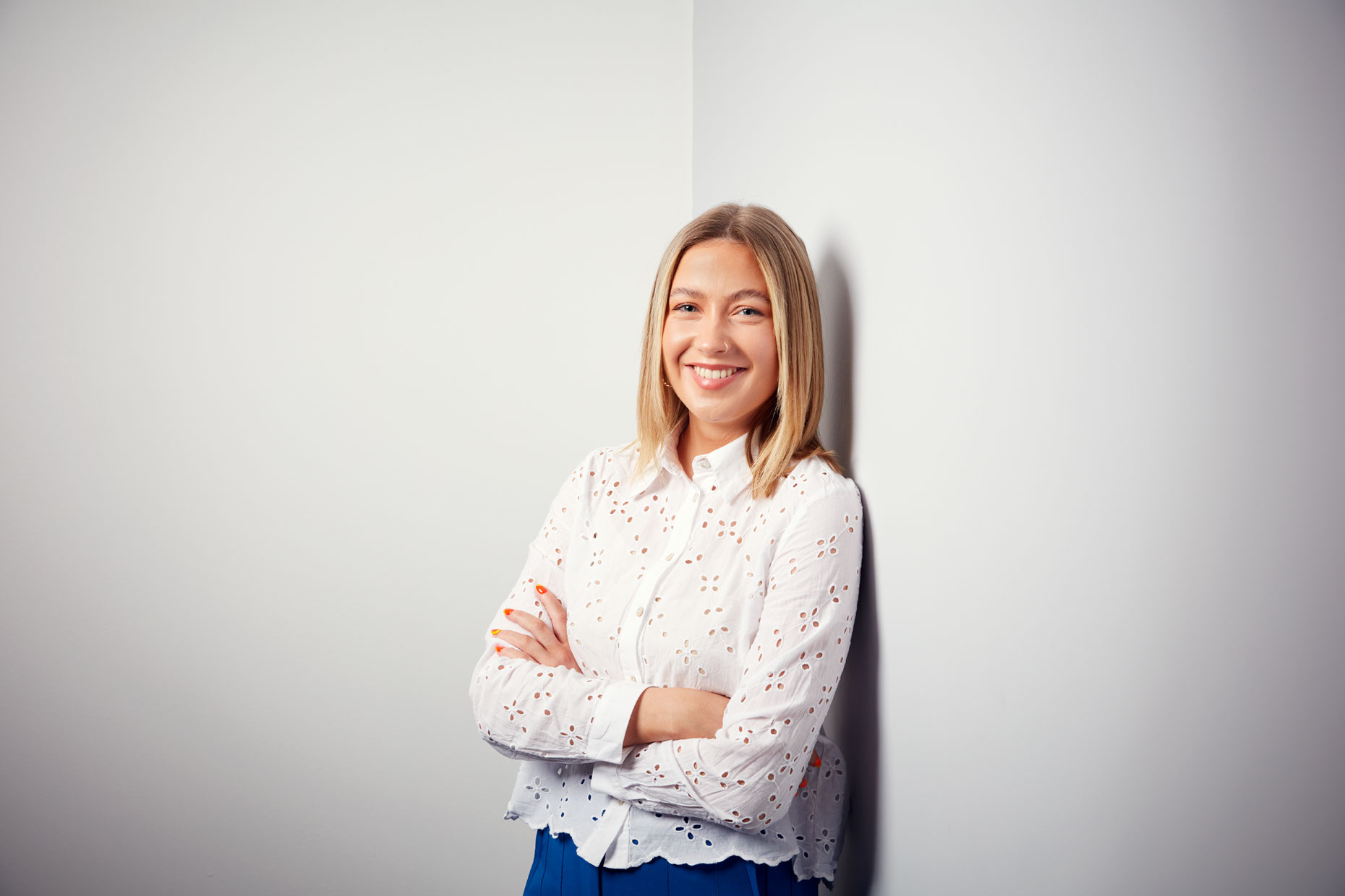 corporate portrait photography: clean lighting