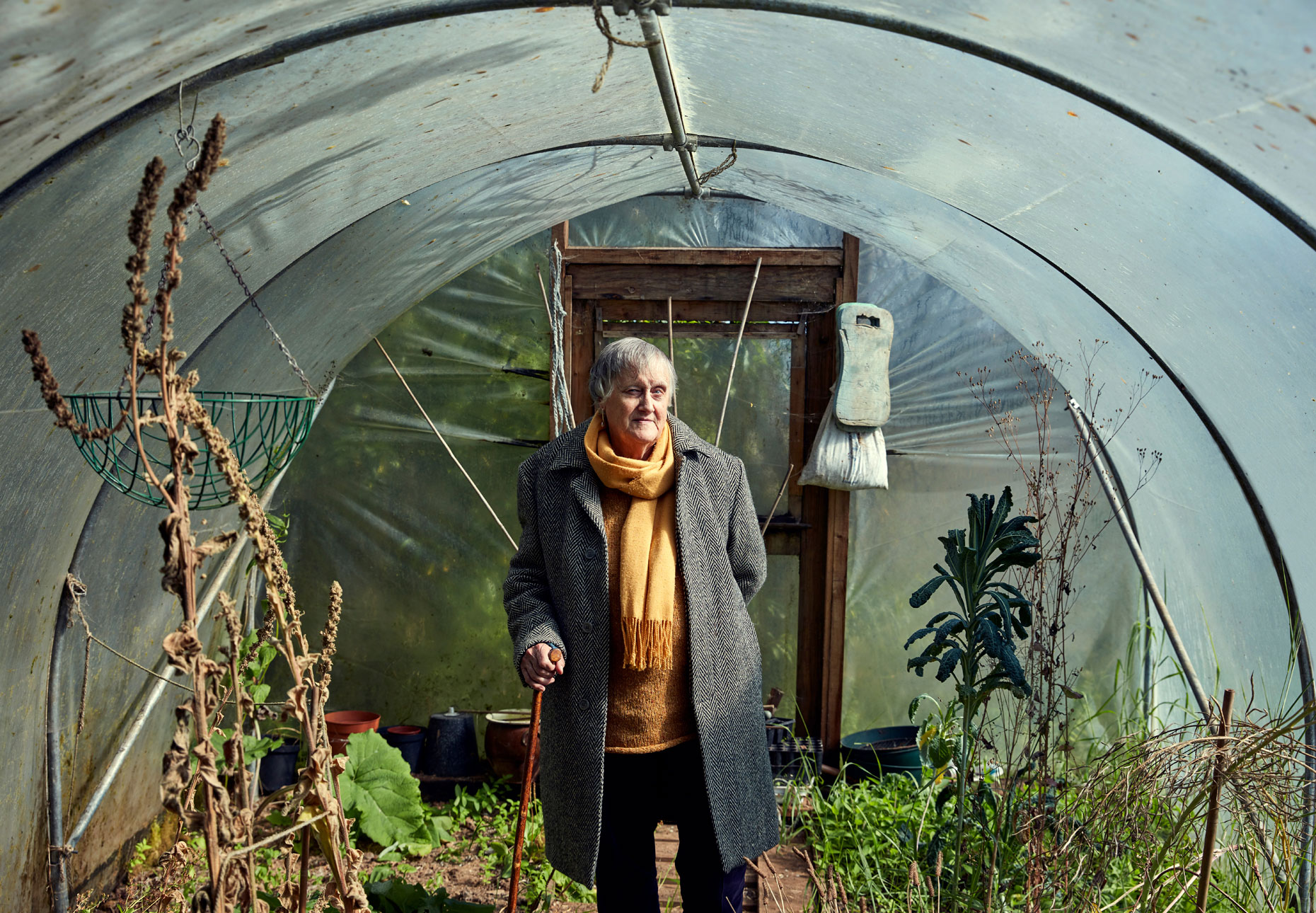 story photography: self sufficient living off the grid